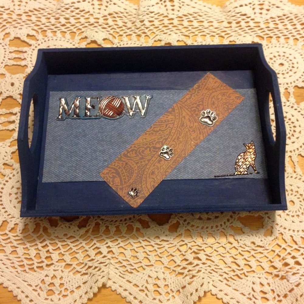 Hand-painted decor, kitty cat tray, farmhouse colors